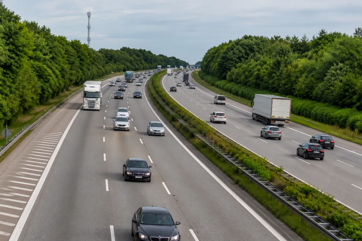 Taulovmotorvejen får ny asfalt fra søndag ved Taulov
